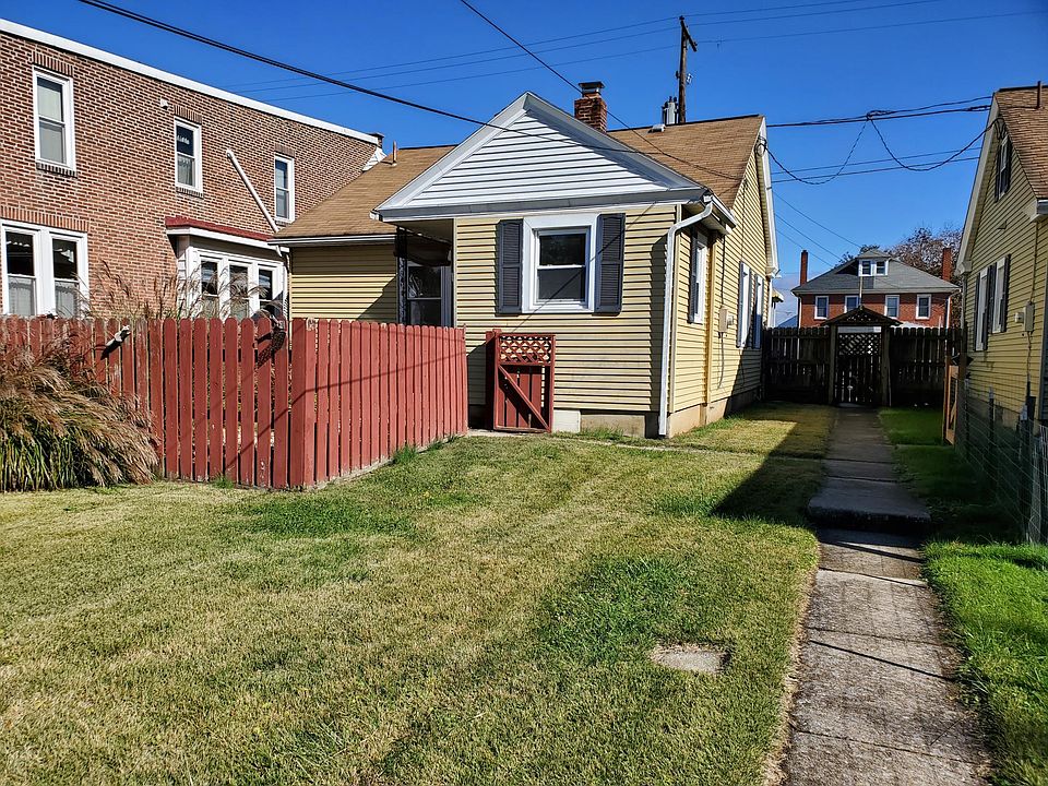 Back yard and entrance