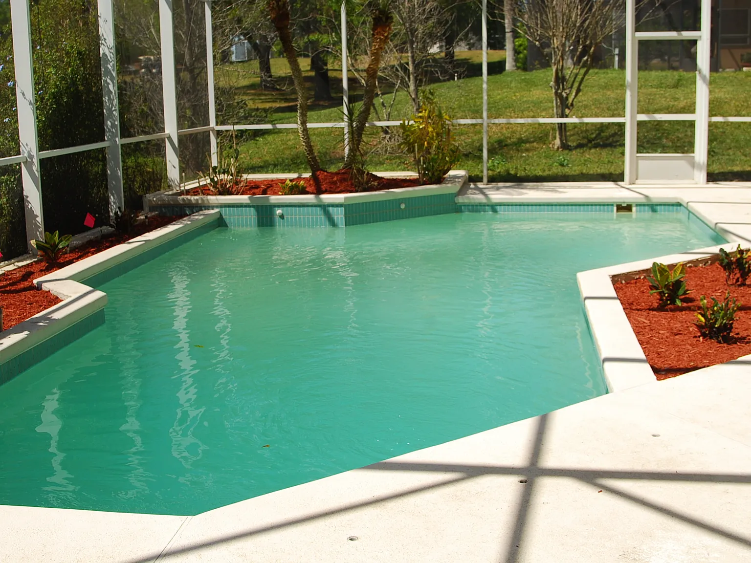 4 bed, 3.5 bath, 2553 sqft, $1,000 — Photo 2