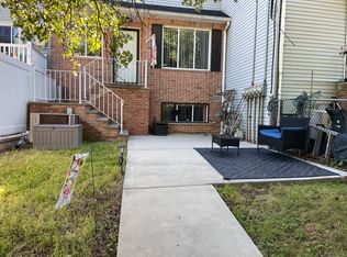 804 Willowbrook Rd #A, Staten Island, NY 10314
