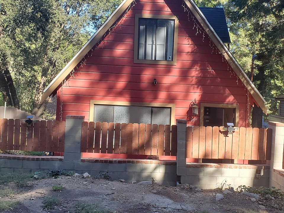 1st image of 805 W Village Ln