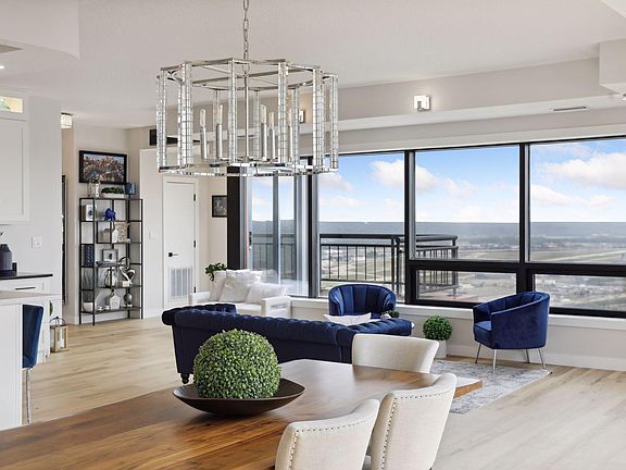 4th image of 168 6th St E Unit 4202
