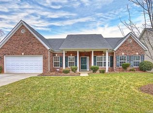 5026 Shadyside Ct, Charlotte, NC 28269