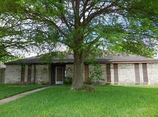 9002 Glacier Ave, Texas City, TX 77591