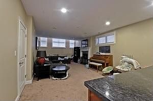 5th image of 3240 N California Ave Unit 1S