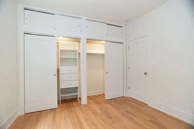 652 W Gordon Ter #1W — Photo 20