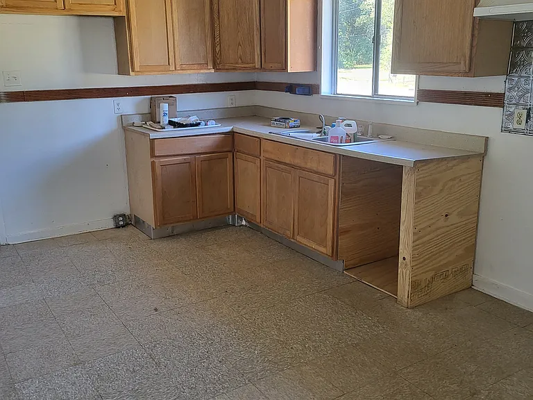 1637 W McDowell Rd — Photo 14
