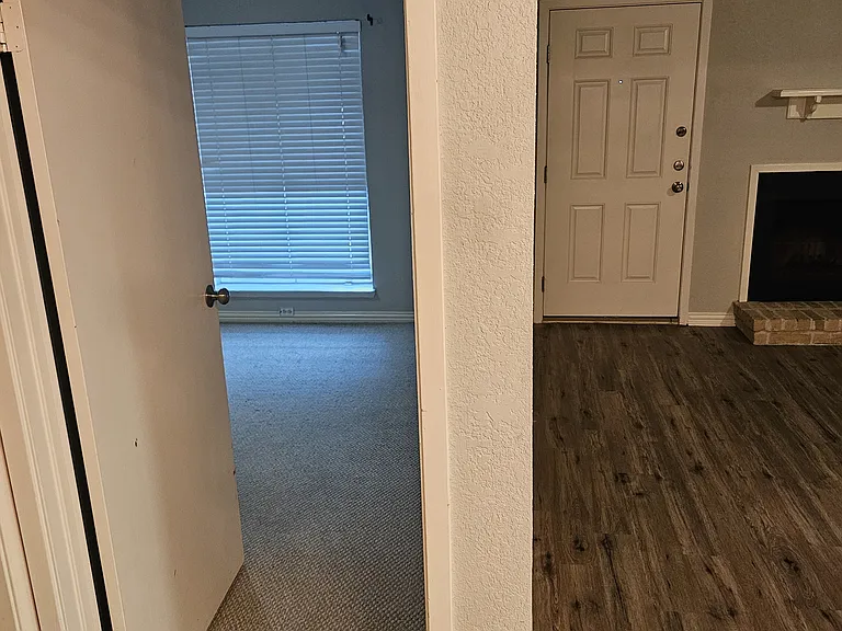 Second bedroom