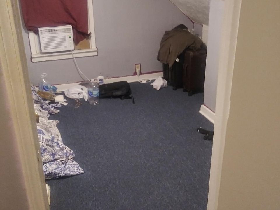 2nd image of 839 Shotwell St