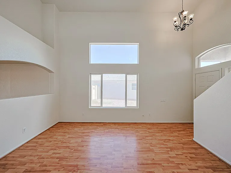 3225 N 130th Ave — Photo 11