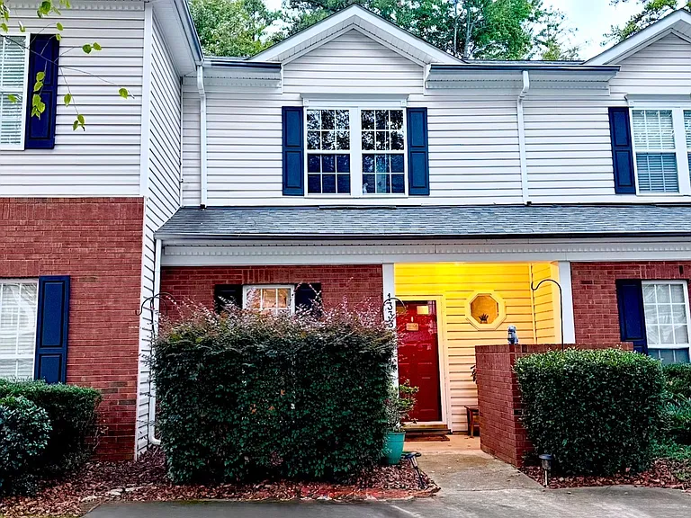 1333 Anthem Ct — Photo 1