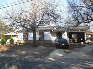 2905 Navarro Dr, Corsicana, TX 75110
