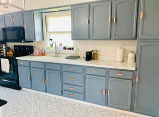 612 9th St, Manning, IA 51455