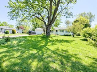 22 Lavaine Way, Rochester, NY 14623