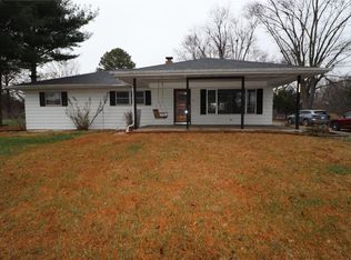 1409 Belt Line Rd, Collinsville, IL 62234