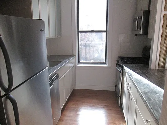 Rented by Realty Collective | media 1