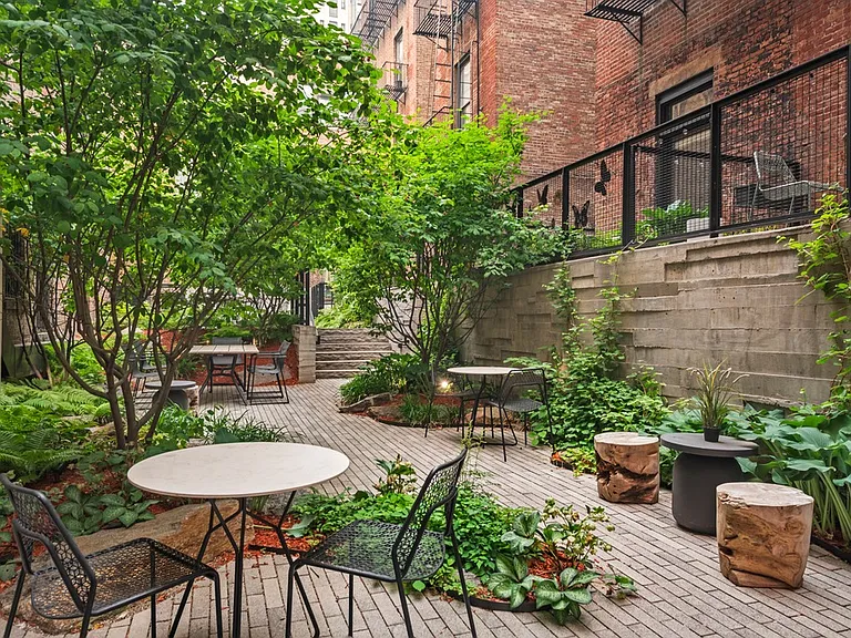 466 Amsterdam Ave #4R — Photo 6