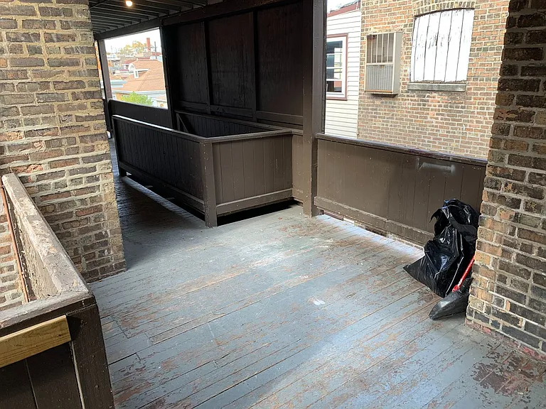 2636 N Leclaire Ave — Photo 15