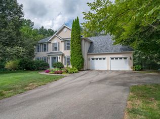 3 Kendall Way, Nashua, NH 03062