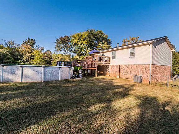 5th image of 529 Countrywood Pl