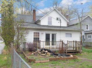 417 N Queen St, Nashville, MI 49073