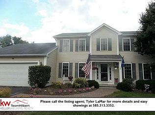 19 Valley View Dr, Victor, NY 14564