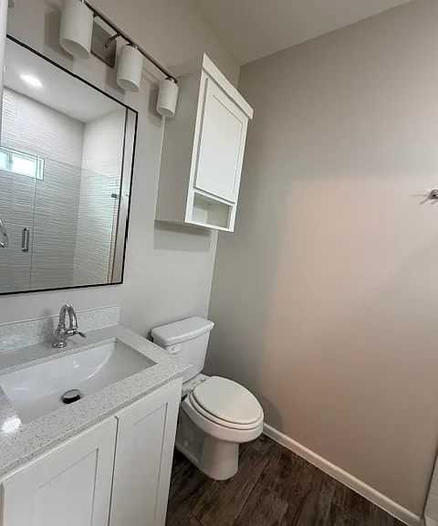 1229 Country Club Dr #3 — Photo 9