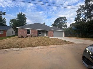 2608 Eldonwood Dr, Benton, AR 72015