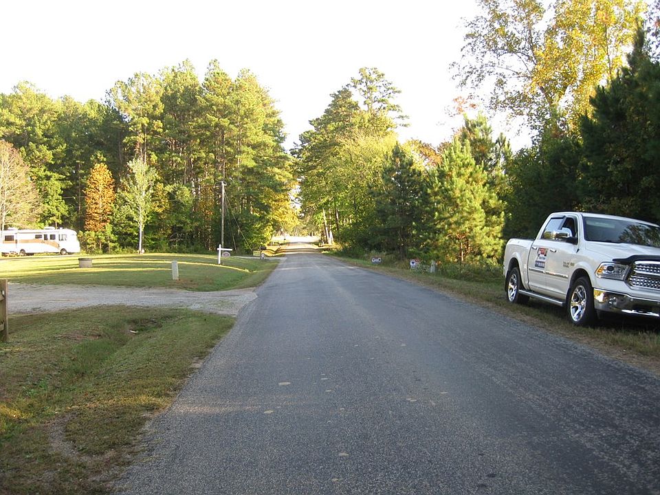 2nd image of LOT 2 Hall Rd