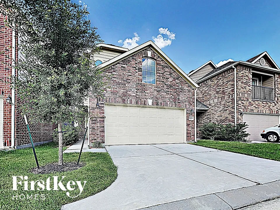 17006 Amarose Dr