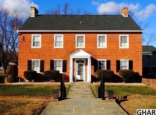 985 Forge Rd, Carlisle, PA 17015