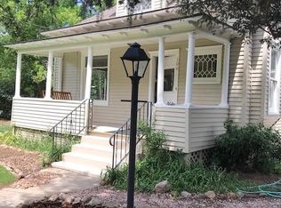 106 W Cheyenne Rd, Colorado Springs, CO 80906