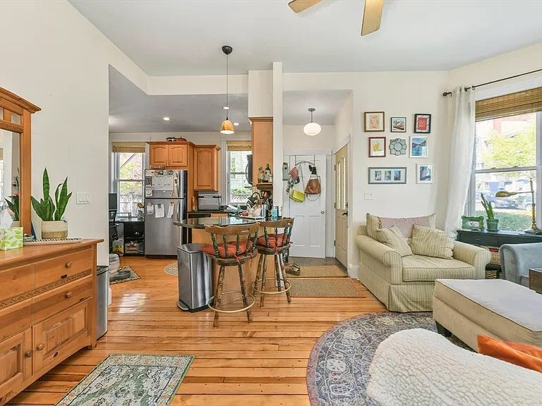 156 Sycamore St #2 — Photo 7