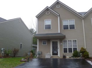 69 Argent Dr #69, Highland, NY 12528