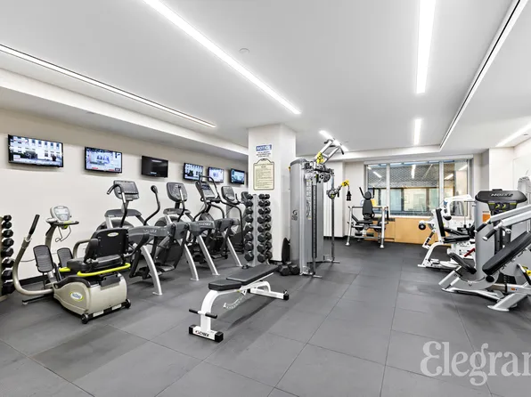 465 Park Avenue image 12 of 14