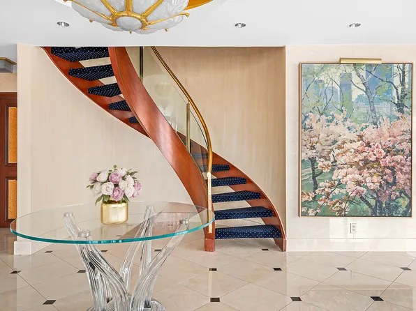 860 United Nations Plaza image 1 of 13