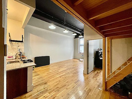3rd image of 68 Kosciuszko St #219