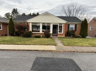 1034 Selma Blvd, Staunton, VA 24401