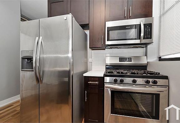 2nd image of 2149 S California Ave APT 3