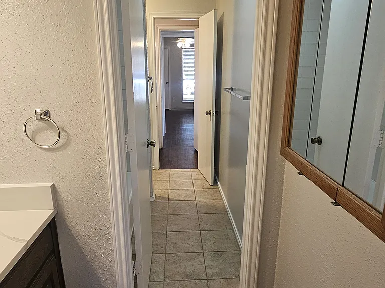 2821 Shady Grove Dr — Photo 19