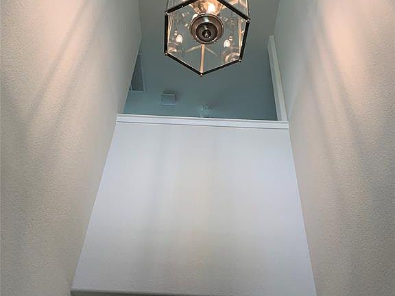 3rd image of 2345 Dolostone Dr