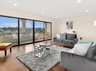 2929 76th Ave SE APT 502, Mercer Island, WA 98040