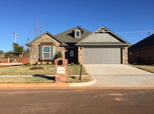 16104 Iron Ridge Rd, Edmond, OK 73013