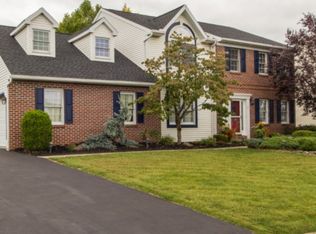 16 Indiana Ave, Sinking Spring, PA 19608