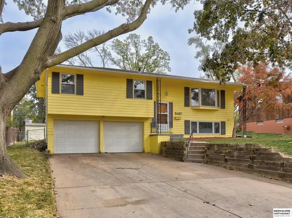 5417 Bay Meadows Rd, Omaha, NE 68127
