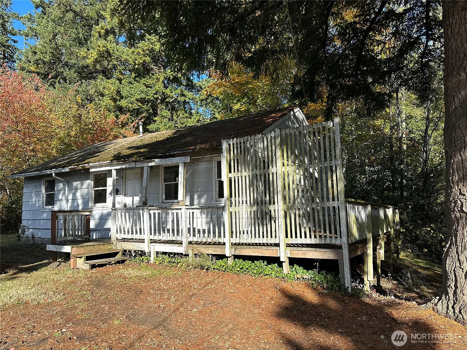 3658 NW Munson Street photo 1
