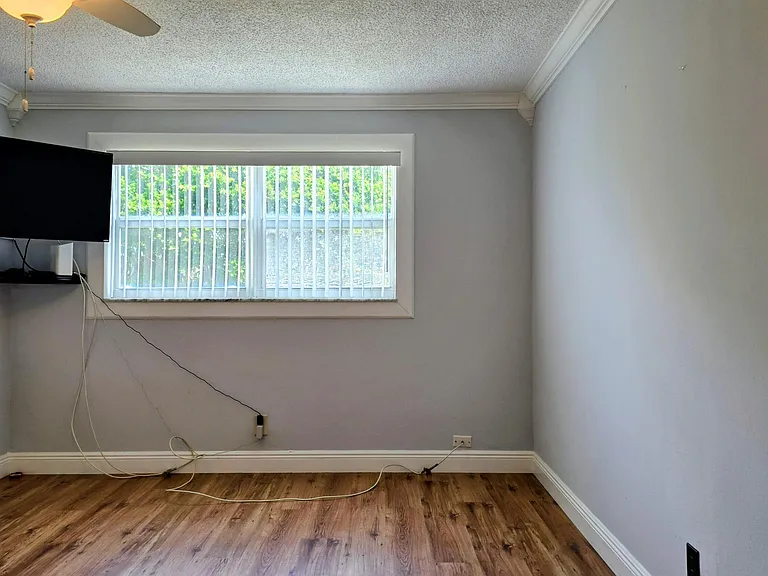 330 NE 26th Ave #3120 — Photo 24