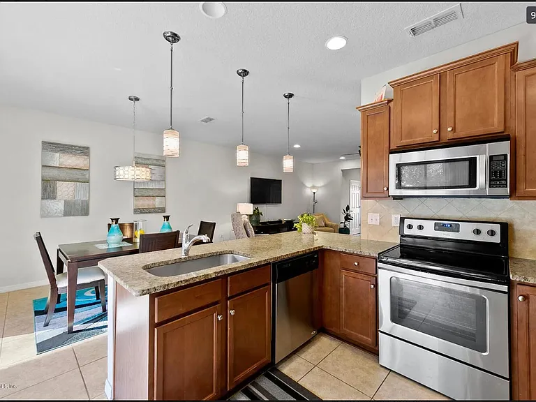 7026 Beauhaven Ct — Photo 5