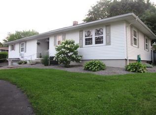 150 Thad Chapin St, Canandaigua, NY 14424