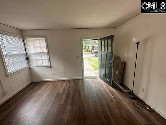 5th image of 2848 Superior St