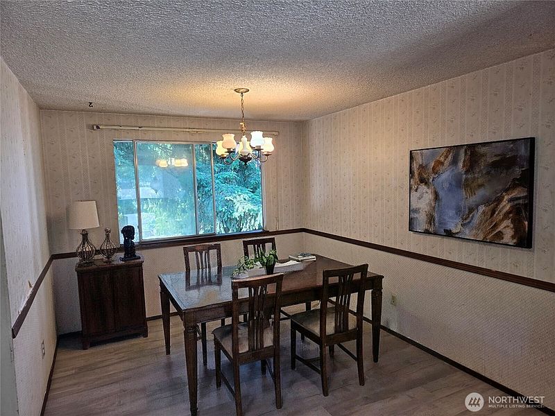 3rd image of 19119 130th Avenue SE